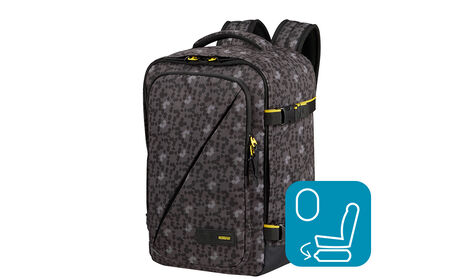 Fitting ryanair free-on-board cabin bag policy