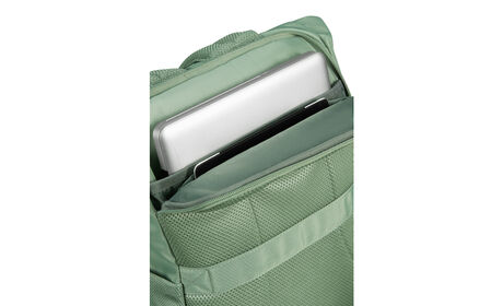 Separata fack för laptop och surfplatta