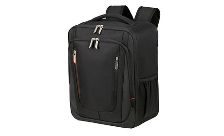 Uppfyller Ryanairs och Wizz Airs storlekskrav för gratis kabinbagage ombord