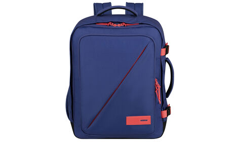 Uppfyller Ryanairs och Wizz Airs storlekskrav för gratis kabinbagage ombord