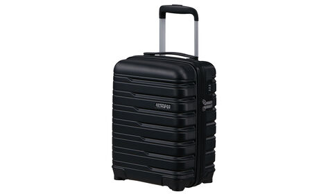 Uppfyller Ryanairs och Wizz Airs storlekskrav för gratis kabinbagage ombord