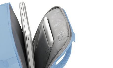 Laptop compartment 15.6"