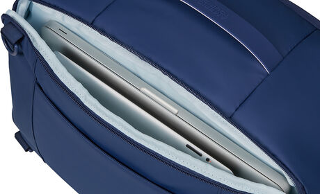 Fack för bärbar dator 14"