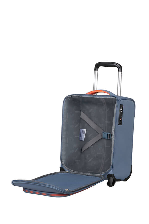 Cloudrider Resv&auml;ska med 2 hjul S/M | American Tourister Cloudrider Upright Underseater Tsa  Stone Blue