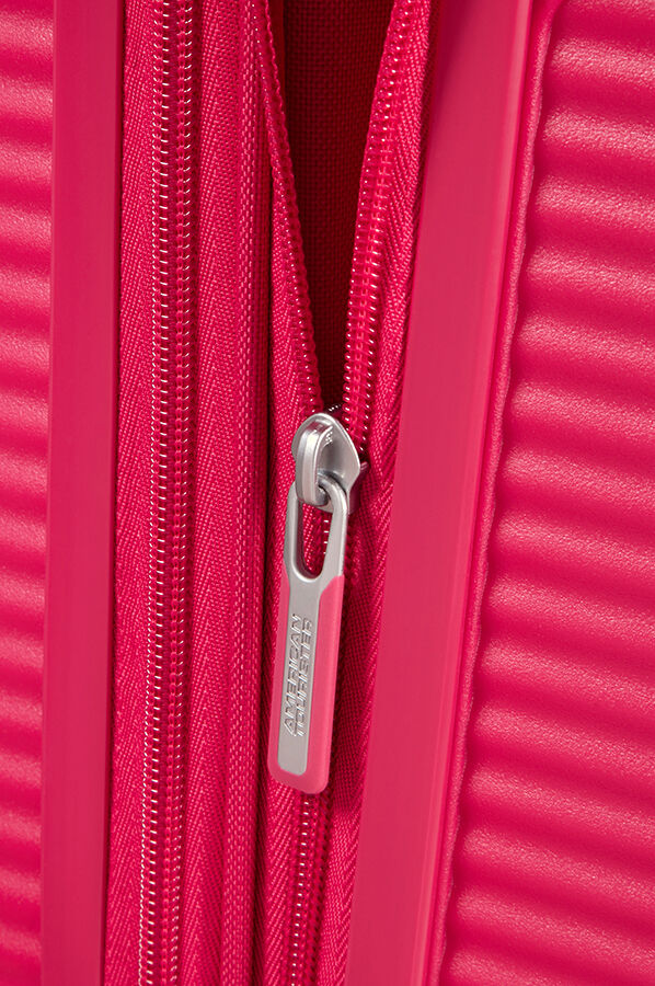 SoundBox Medium incheckning | American Tourister Soundbox Spinner Expandable 67cm Lightning Pink
