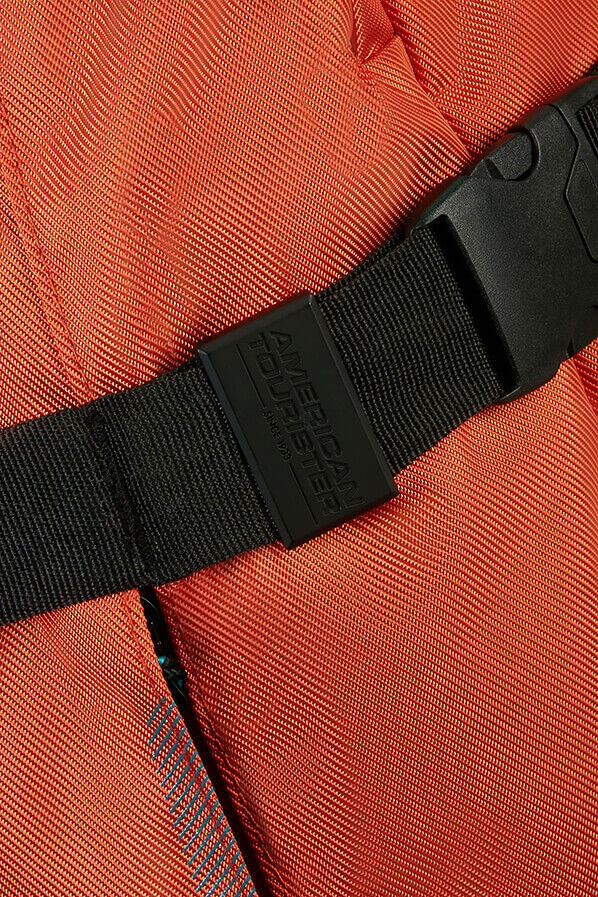 American Tourister Urban Track Duffle with Wheels M  Radiant Orange