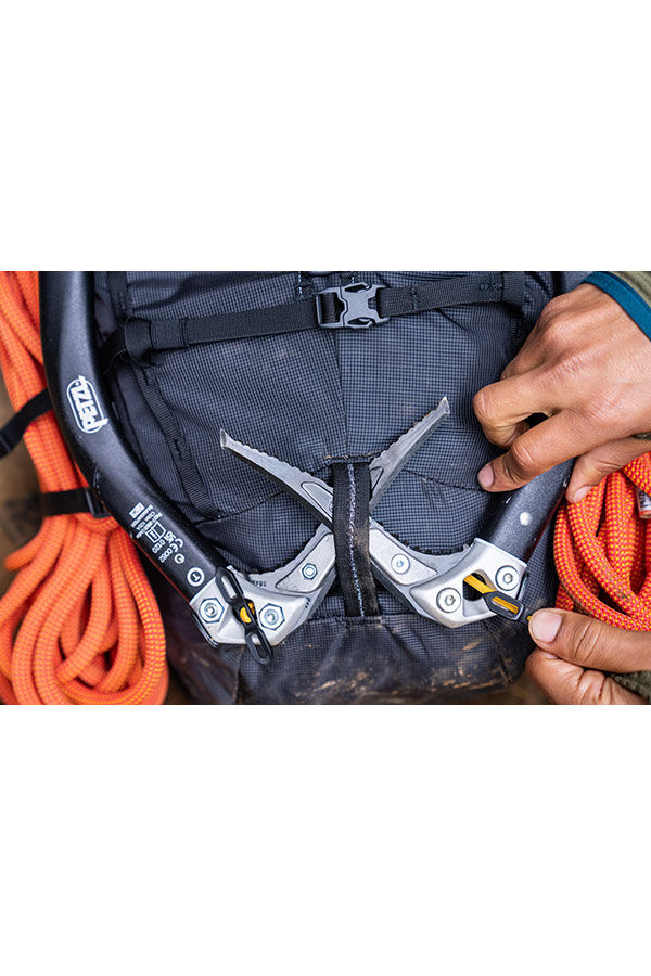 Gregory  Alpinisto 50 SM/MD  Summit Black