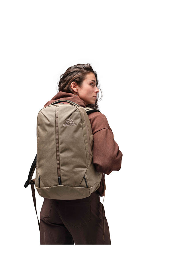 Outset Daypack 16"