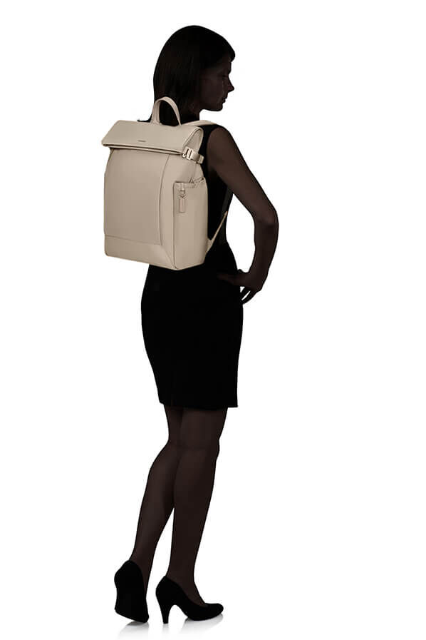 Essentis Backpack 15.6"