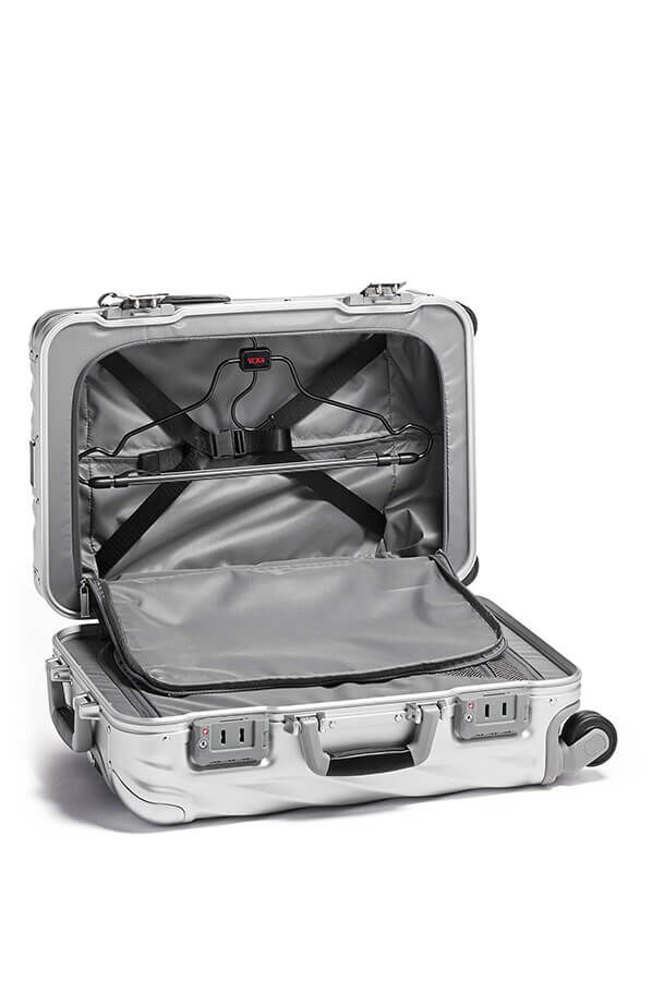 TUMI 19 Degree Aluminium INTERNATIONAL CARRY-ON Silver