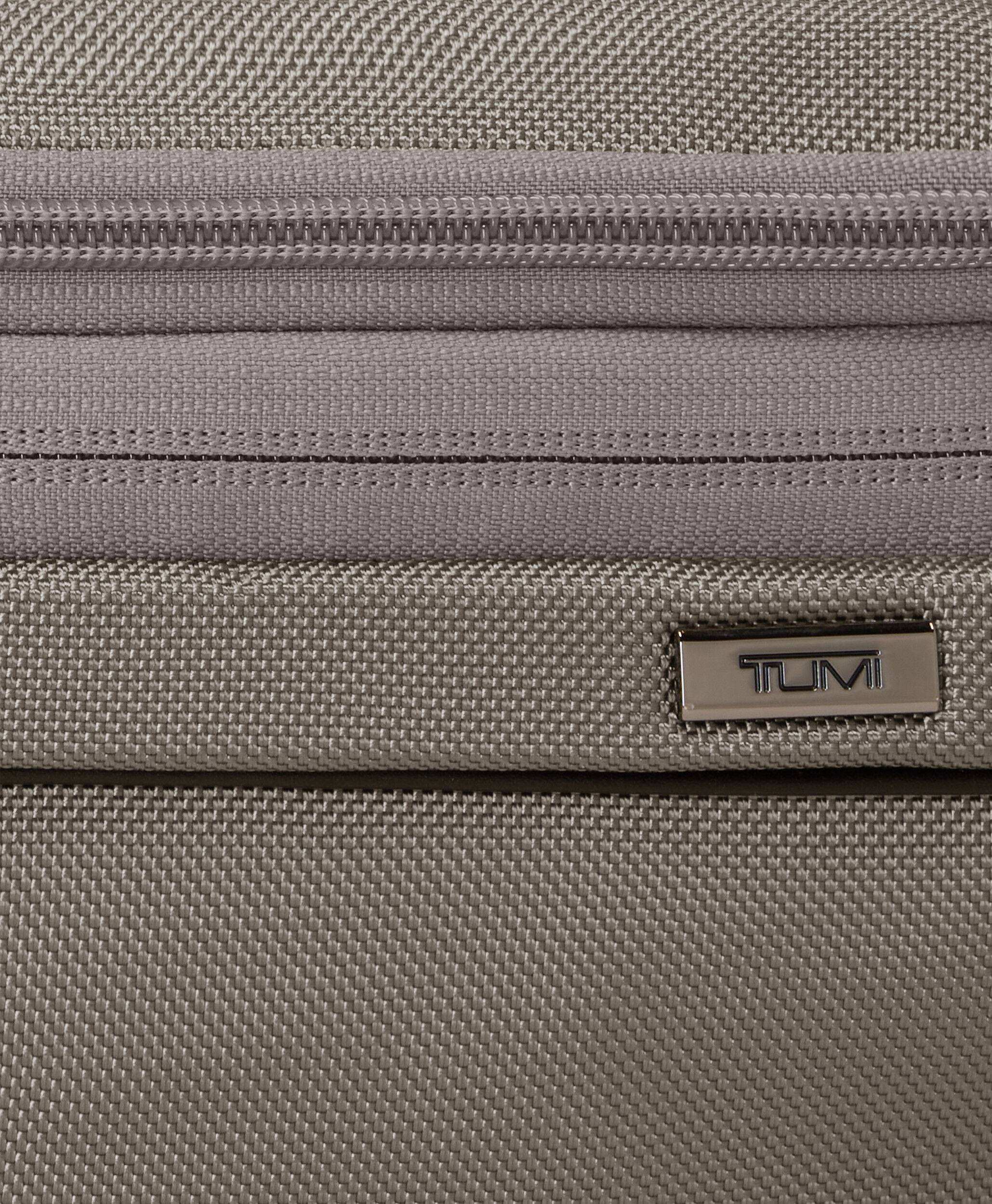 Alpha Sling Bag | TUMI Belt Bag Sling