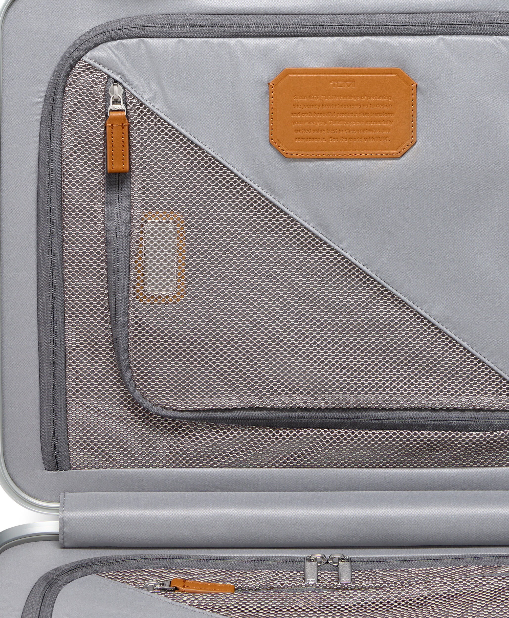 TUMI Continental Carry-On 56 cm