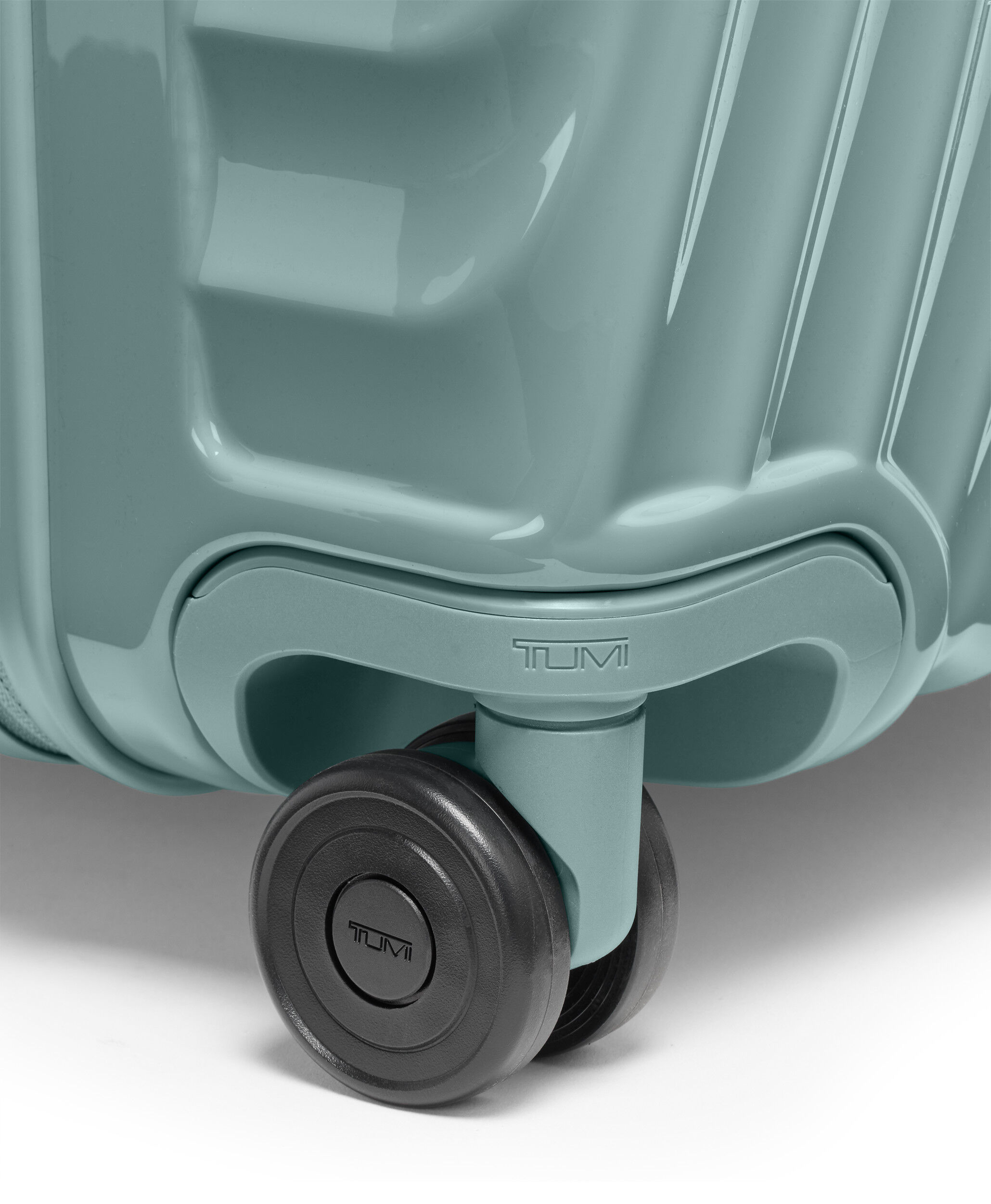 19 Degree Checked Luggage