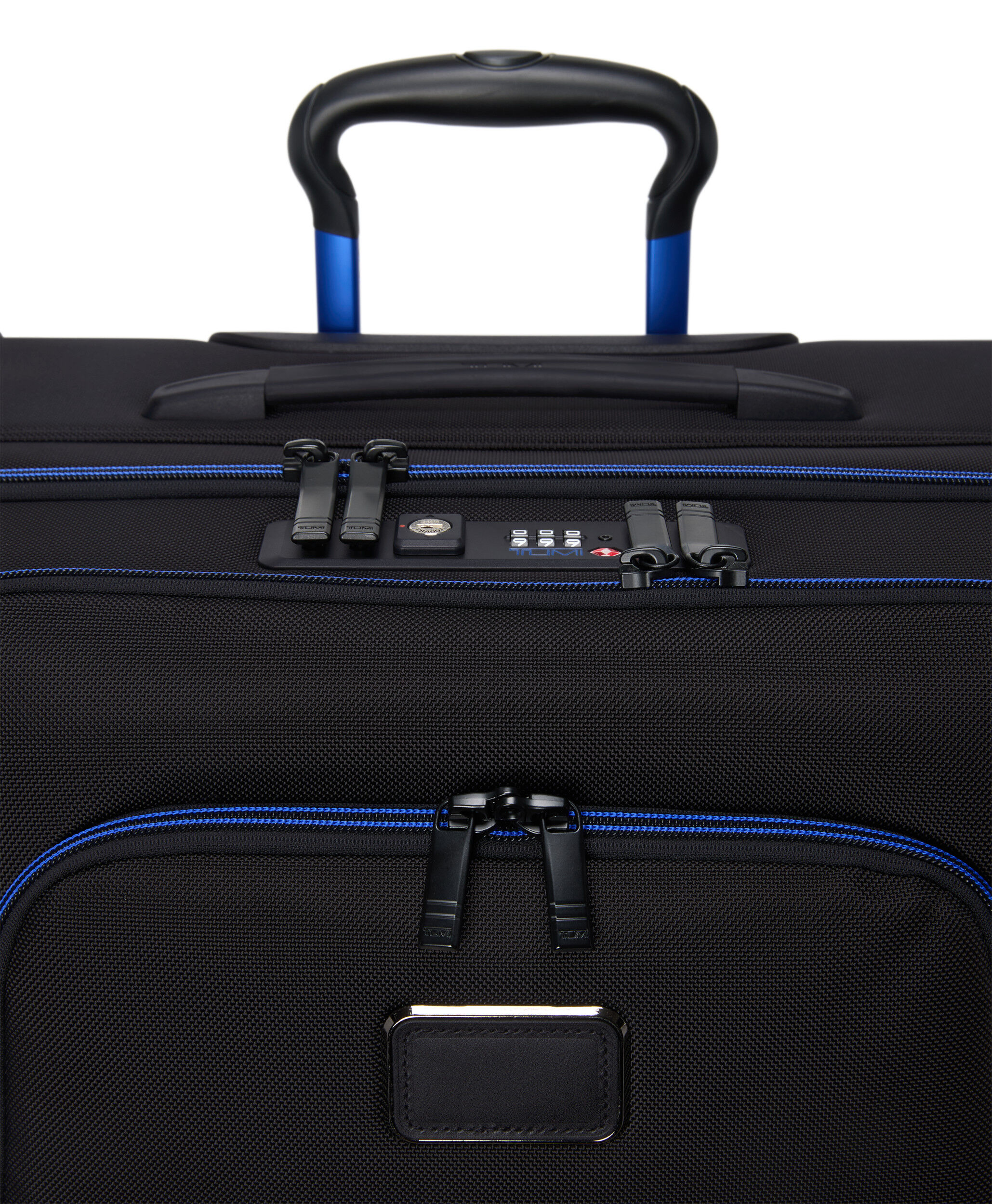 TUMI Medium Dual Access Expandable Checked 66 cm