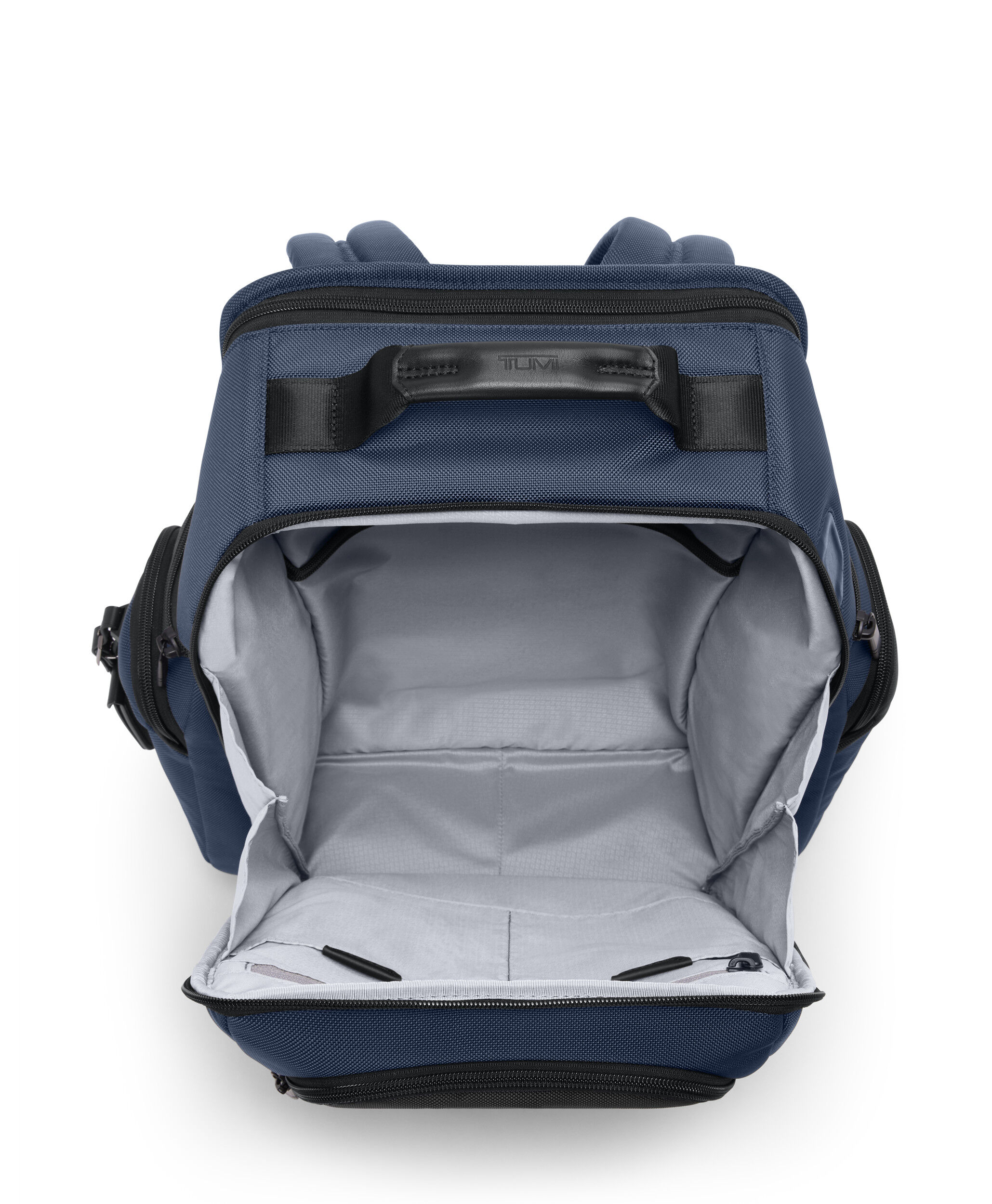 Alpha Tumi brief pack