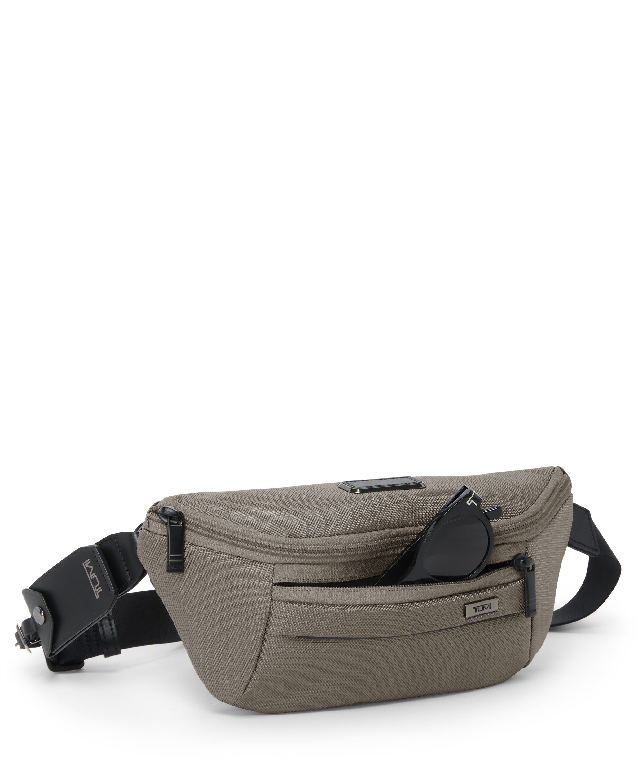 Alpha Sling Bag | TUMI Belt Bag Sling